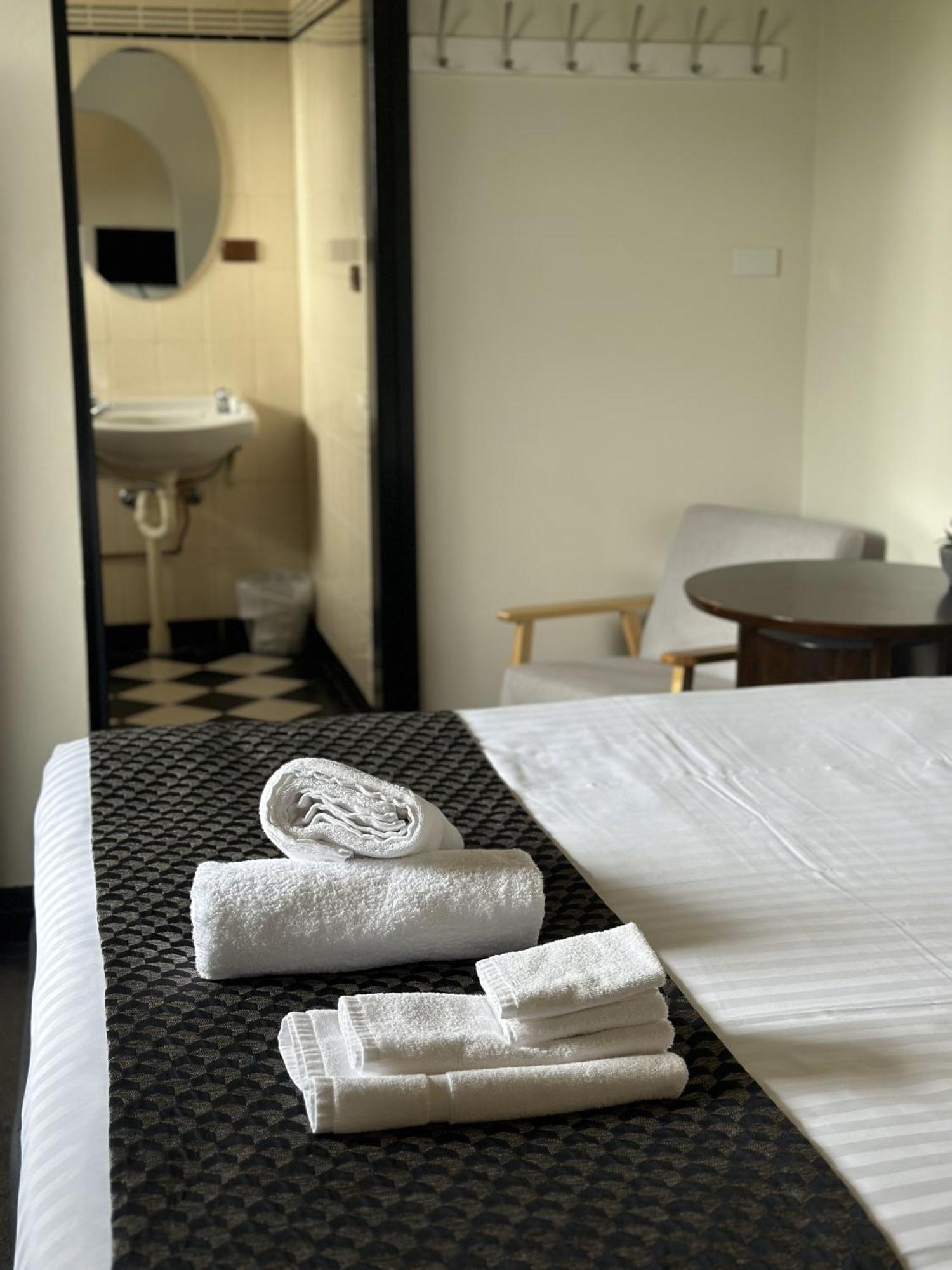 Romano'S Hotel & Suites Вагга-Вагга Екстер'єр фото