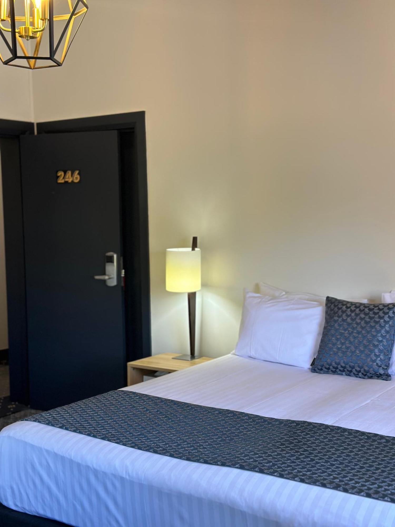 Romano'S Hotel & Suites Вагга-Вагга Екстер'єр фото